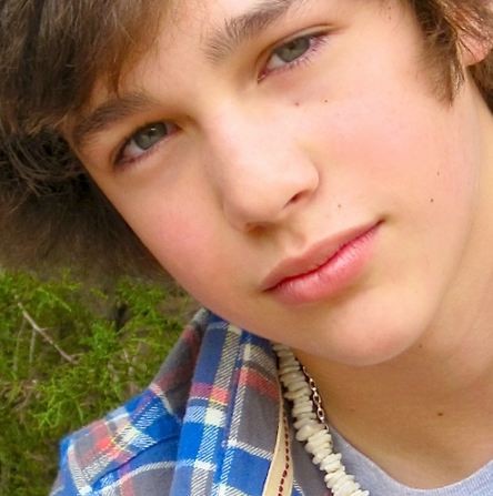 Austin-Mahone-2