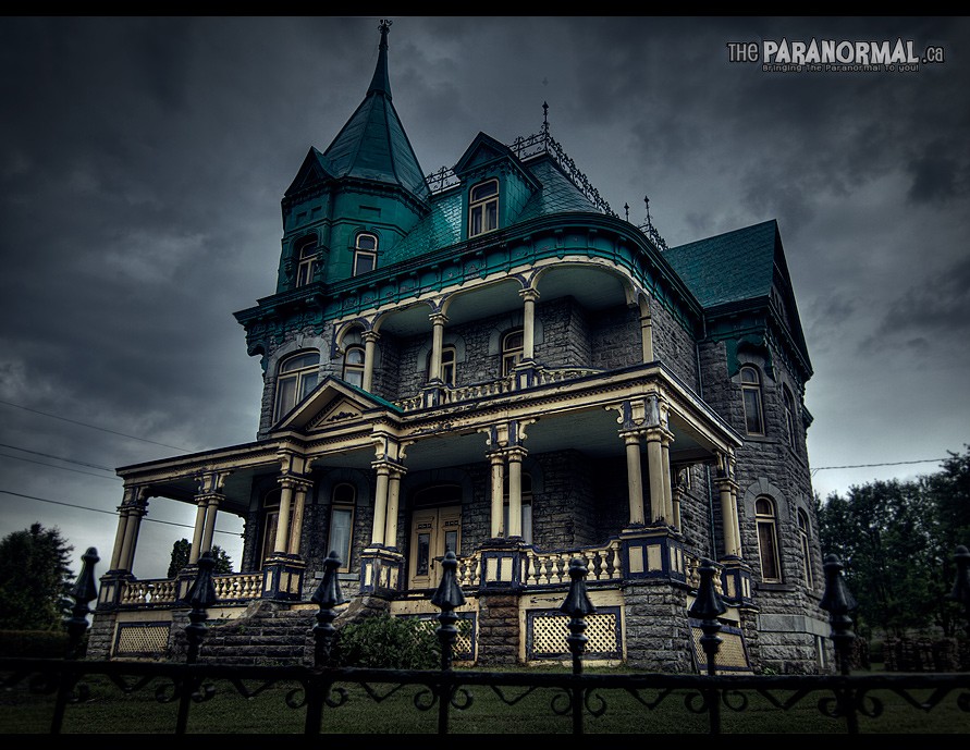 scary_house2