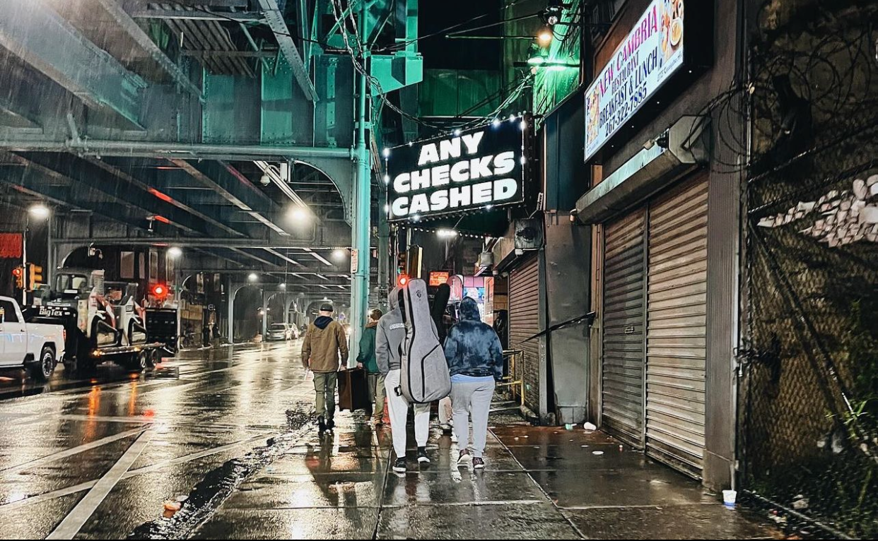 A rainy night on Kensington & Somerset,  when me and  some friends from church served coffee to the homeless. WE JUST LOVE JESUS!!